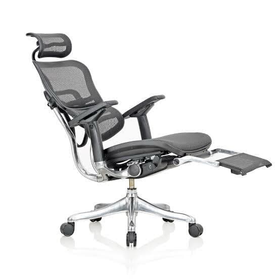 Reclining mesh chair